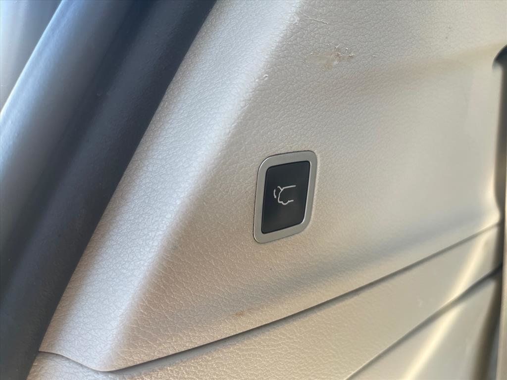 2017 Chrysler Pacifica Touring 4dr Wagon - 22973412 - 16