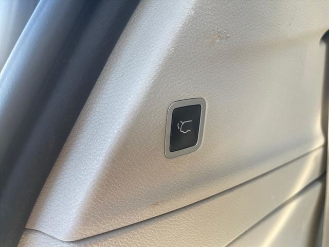 2017 Chrysler Pacifica Touring 4dr Wagon - 22973412 - 16