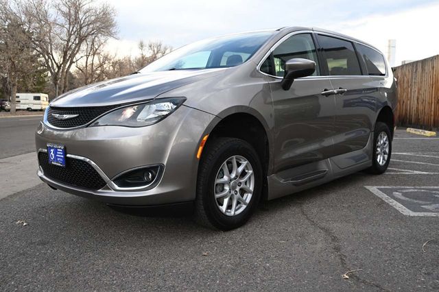 2017 Chrysler Pacifica Touring 4dr Wagon - 22963886 - 9