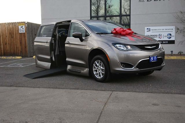 2017 Chrysler Pacifica Touring 4dr Wagon - 22963886 - 1