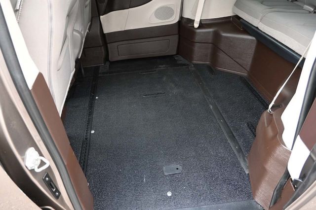 2017 Chrysler Pacifica Touring 4dr Wagon - 22963886 - 26