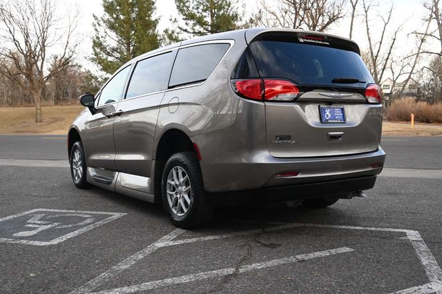 2017 Chrysler Pacifica Touring 4dr Wagon - 22963886 - 7