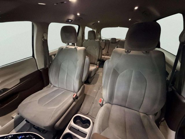 2017 Chrysler Pacifica Touring 4dr Wagon - 23020812 - 13