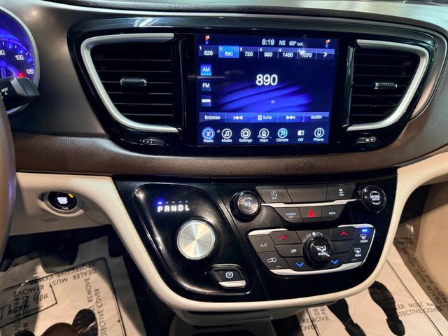 2017 Chrysler Pacifica Touring 4dr Wagon - 23020812 - 34