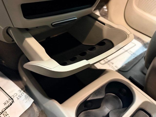 2017 Chrysler Pacifica Touring 4dr Wagon - 23020812 - 38