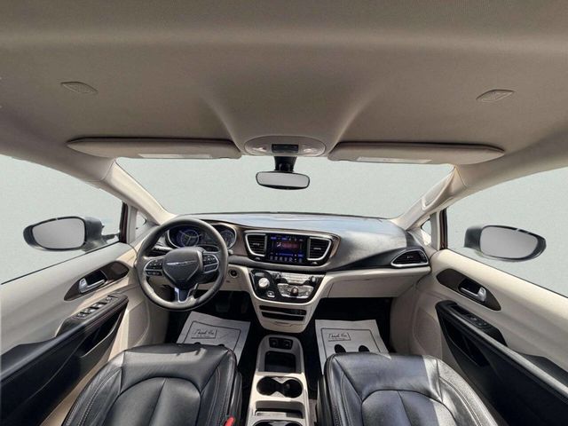 2017 Chrysler Pacifica Touring 4dr Wagon - 23038740 - 19