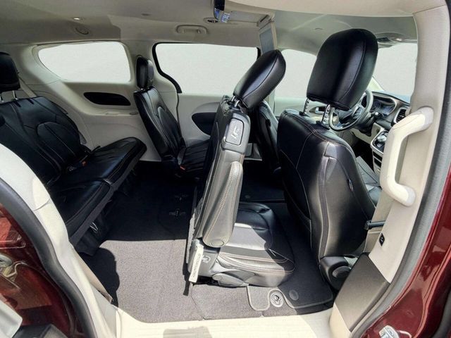 2017 Chrysler Pacifica Touring 4dr Wagon - 23038740 - 28