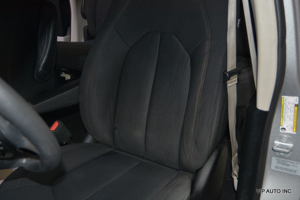 2017 Chrysler Pacifica Touring 4dr Wagon - 22975883 - 12