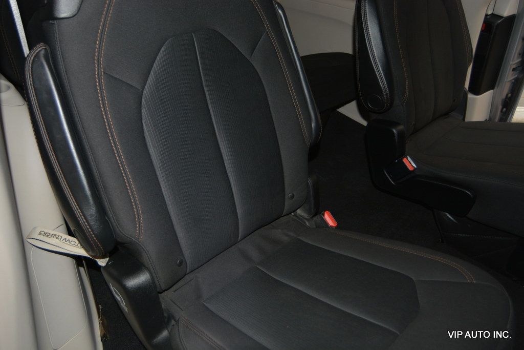 2017 Chrysler Pacifica Touring 4dr Wagon - 22975883 - 22