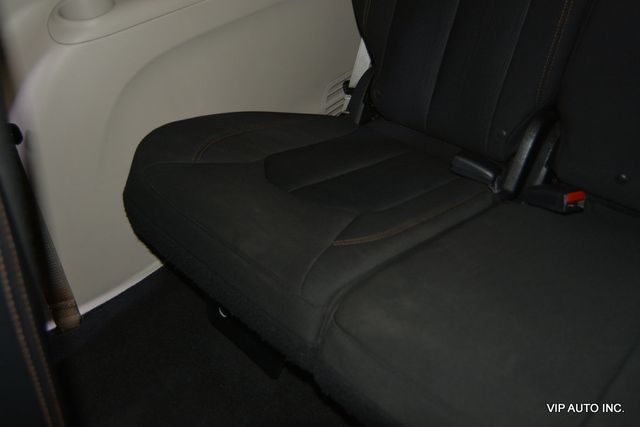 2017 Chrysler Pacifica Touring 4dr Wagon - 22975883 - 29