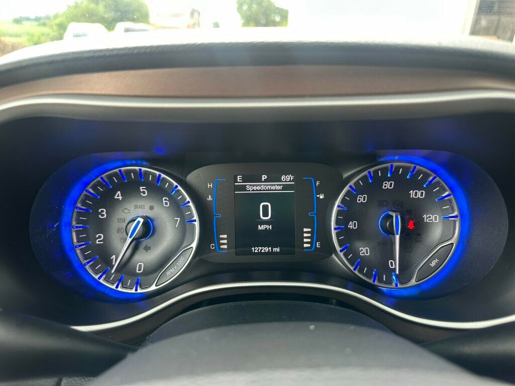 2017 Chrysler Pacifica Touring 4dr Wagon - 23017184 - 13