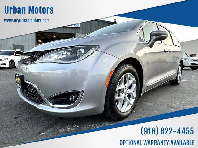 2017 Chrysler Pacifica Touring L 4dr Mini Van - 22855916 - 0