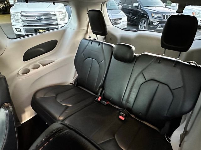 2017 Chrysler Pacifica Touring L 4dr Mini Van - 22855916 - 18