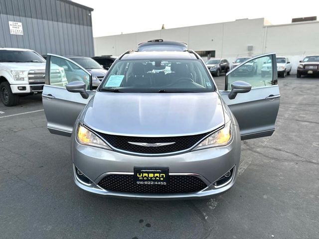 2017 Chrysler Pacifica Touring L 4dr Mini Van - 22855916 - 28