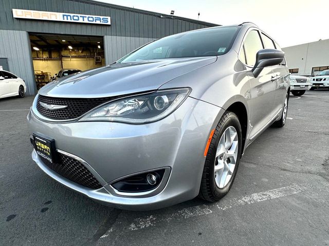2017 Chrysler Pacifica Touring L 4dr Mini Van - 22855916 - 3