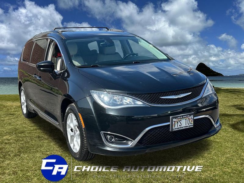2017 Chrysler Pacifica Touring-L 4dr Wagon - 23035026 - 9