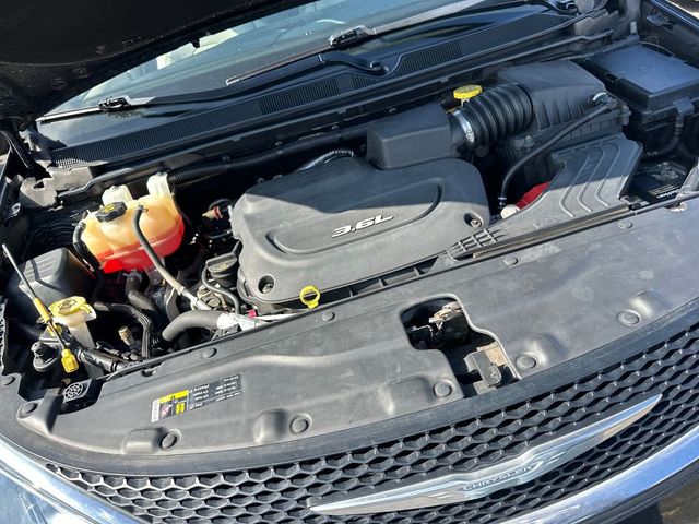 2017 Chrysler Pacifica Touring-L 4dr Wagon - 23035026 - 20