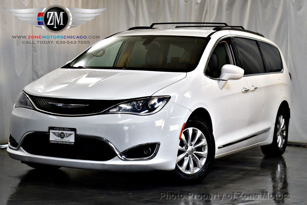 2017 Chrysler Pacifica Touring-L 4dr Wagon - 23006476 | Video 1