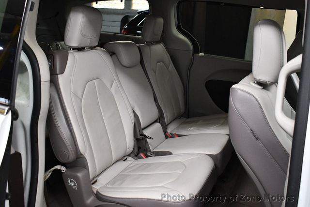 2017 Chrysler Pacifica Touring-L 4dr Wagon - 23006476 - 15