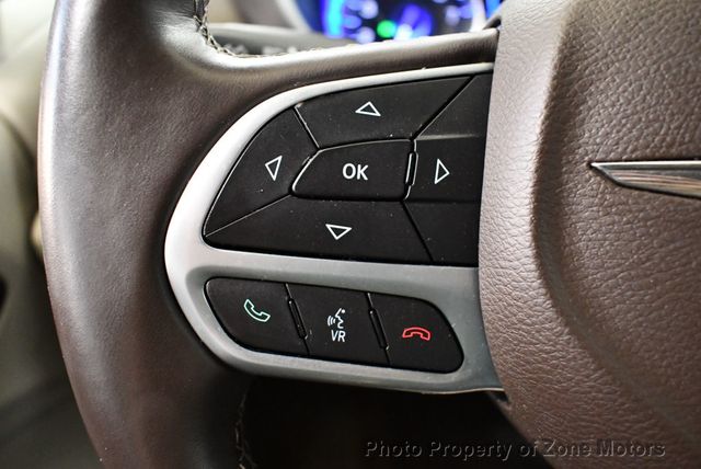 2017 Chrysler Pacifica Touring-L 4dr Wagon - 23006476 - 32