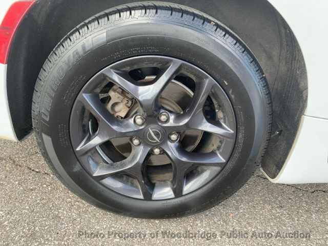 2017 Chrysler Pacifica Touring-L 4dr Wagon - 23017492 - 16