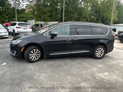 2017 Chrysler Pacifica