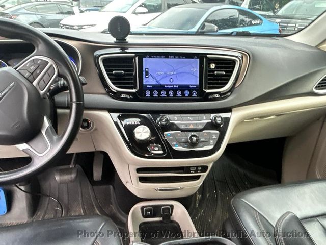 2017 Chrysler Pacifica Touring-L 4dr Wagon - 23089279 - 5