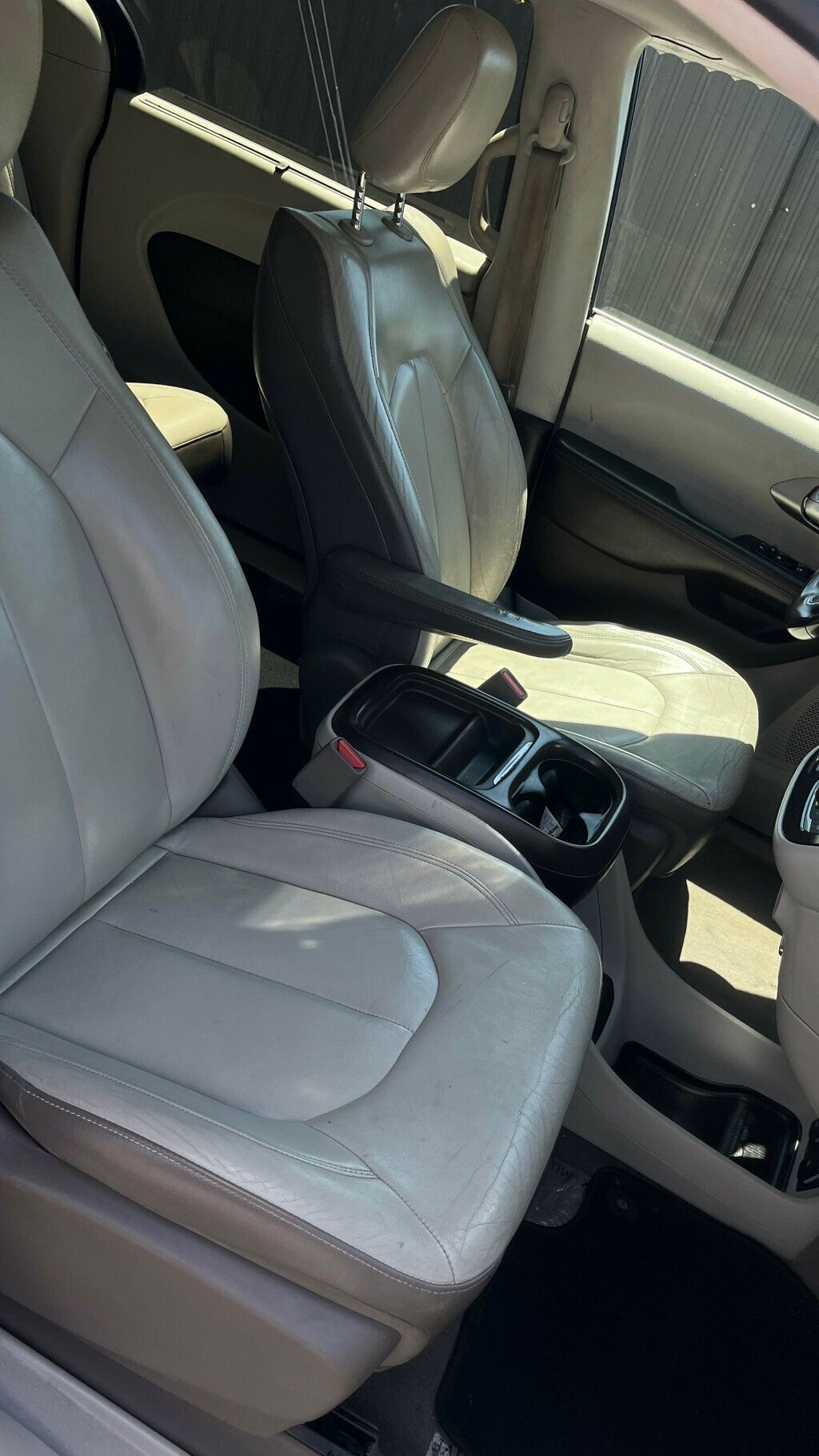 2017 Chrysler Pacifica Touring-L 4dr Wagon - 22831263 - 9