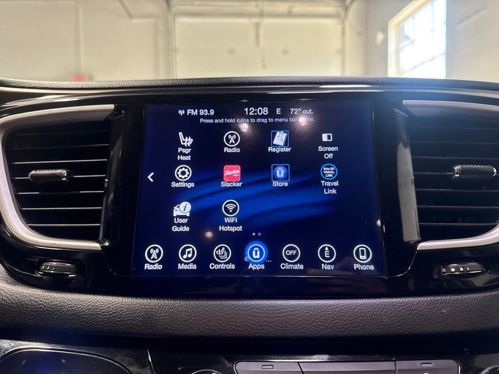2017 Chrysler Pacifica Touring-L 4dr Wagon - 23039581 - 17