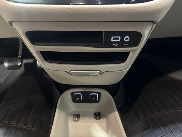 2017 Chrysler Pacifica Touring-L 4dr Wagon - 23039581 - 21