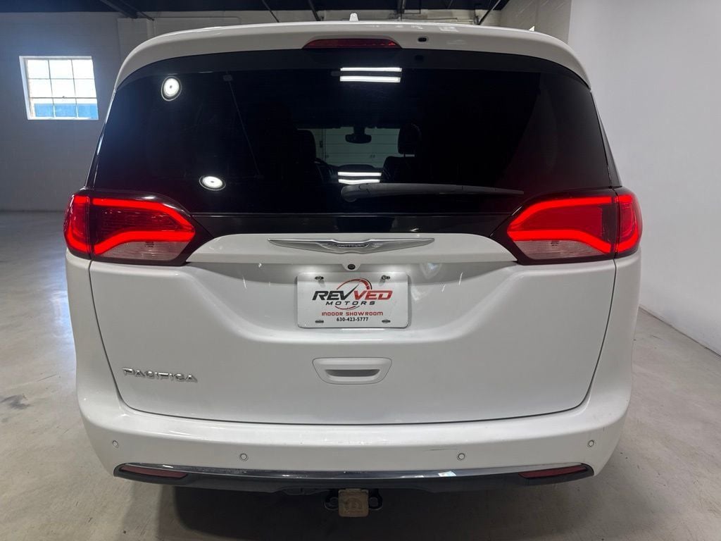 2017 Chrysler Pacifica Touring-L 4dr Wagon - 23039581 - 5