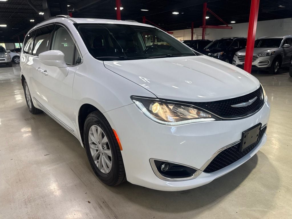 2017 Chrysler Pacifica Touring-L 4dr Wagon - 23039581 - 7
