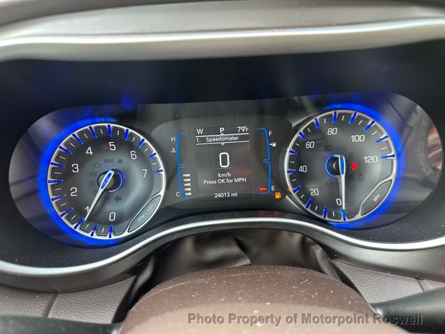 2017 Chrysler Pacifica Touring-L 4dr Wagon - 23027637 - 14