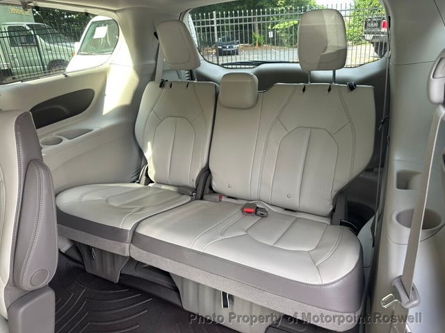 2017 Chrysler Pacifica Touring-L 4dr Wagon - 23027637 - 15