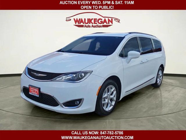 2017 Chrysler Pacifica Touring-L 4dr Wagon - 23009469 - 0