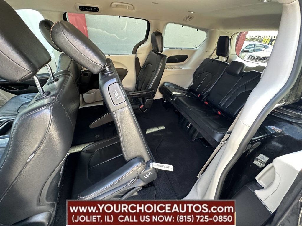 2017 Chrysler Pacifica Touring-L 4dr Wagon - 22833703 - 21