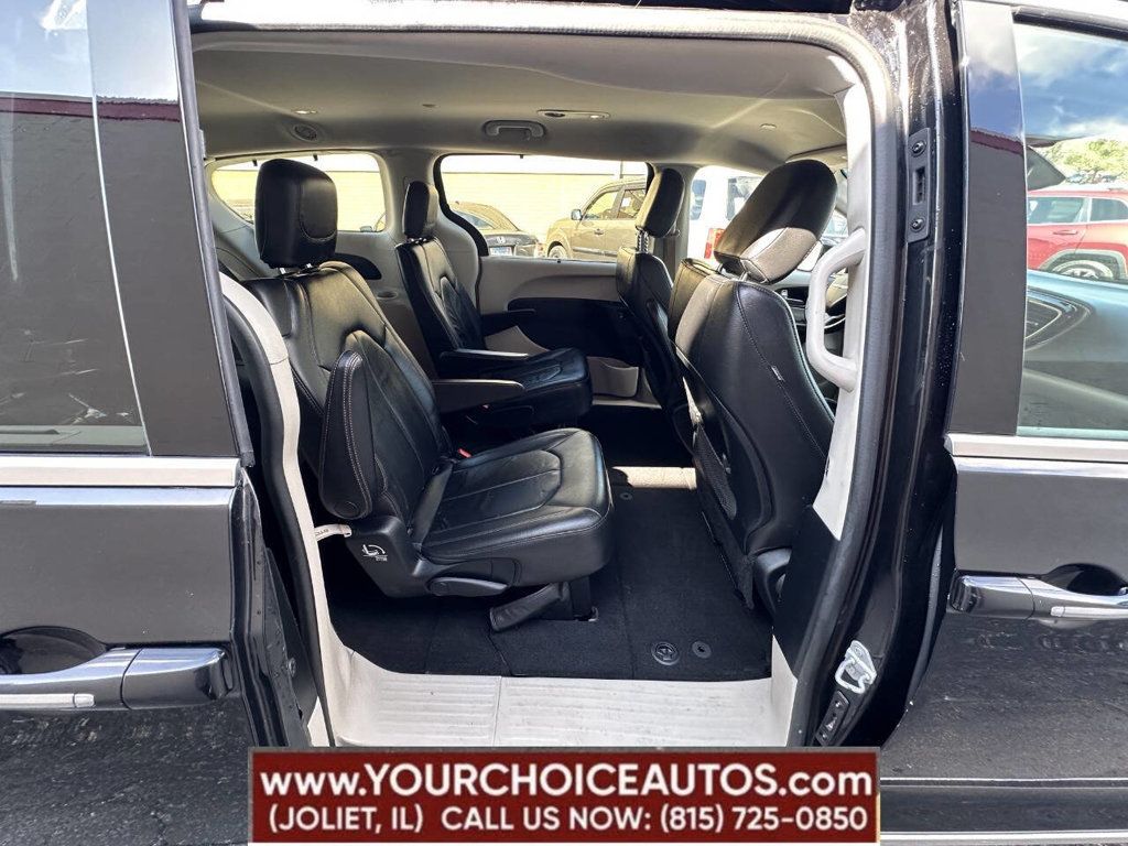 2017 Chrysler Pacifica Touring-L 4dr Wagon - 22833703 - 24