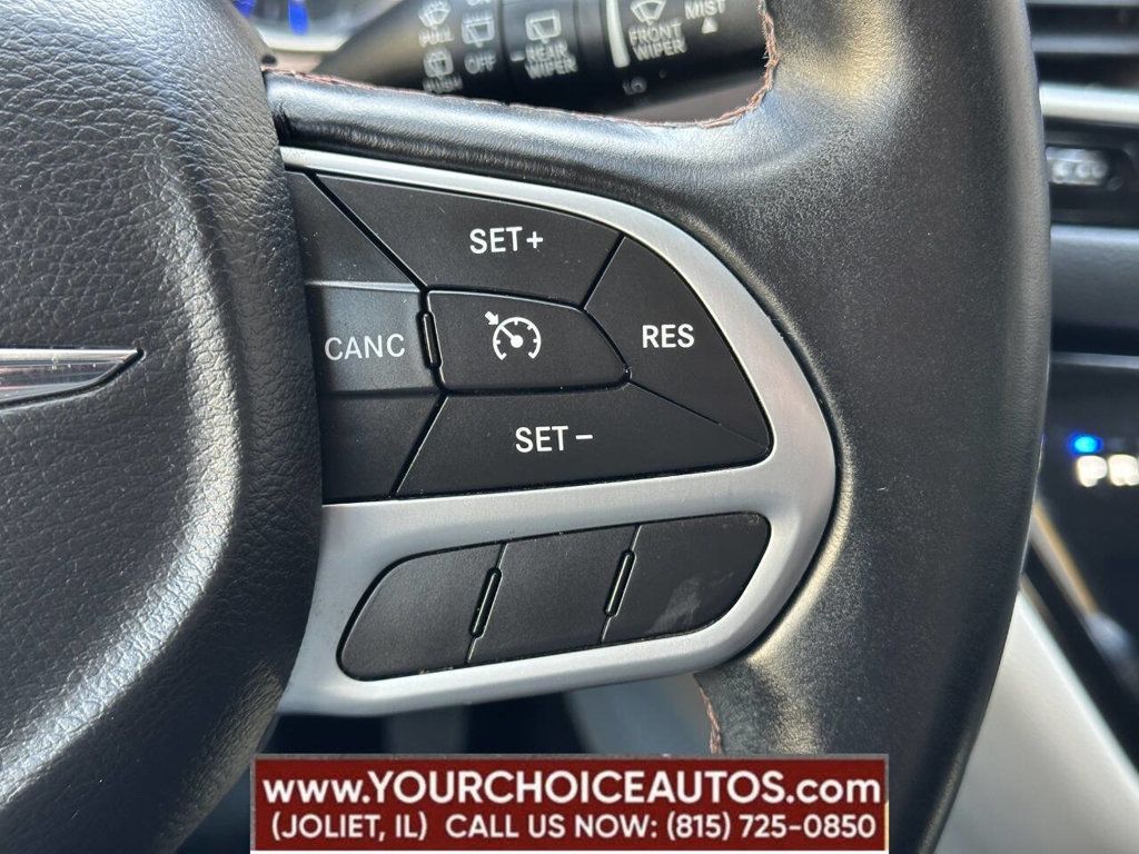 2017 Chrysler Pacifica Touring-L 4dr Wagon - 22833703 - 39