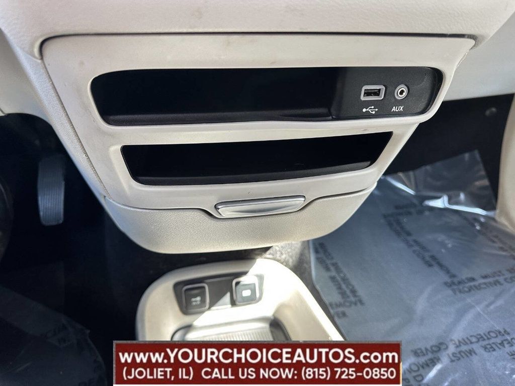 2017 Chrysler Pacifica Touring-L 4dr Wagon - 22833703 - 54