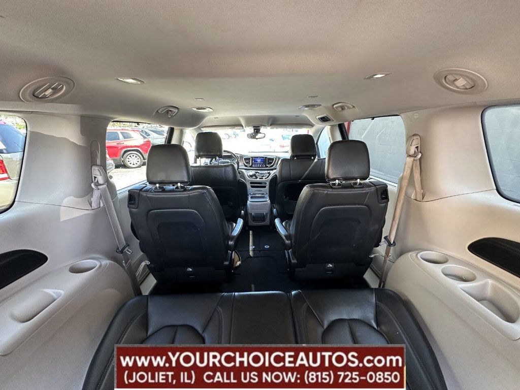 2017 Chrysler Pacifica Touring-L 4dr Wagon - 22833703 - 7