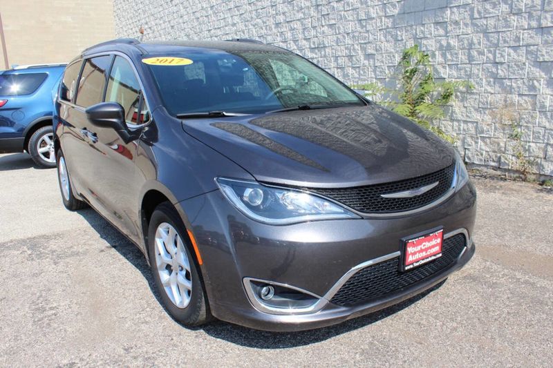 2017 Chrysler Pacifica Touring-L 4dr Wagon - 22914809 - 6