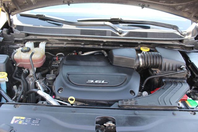 2017 Chrysler Pacifica Touring-L 4dr Wagon - 22914809 - 8