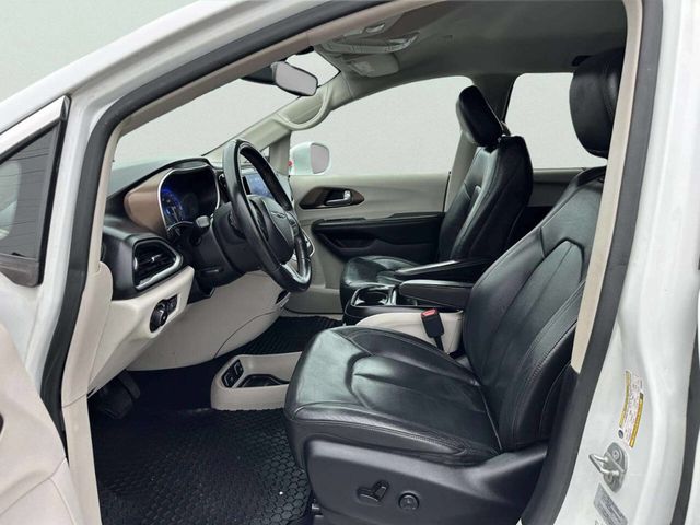 2017 Chrysler Pacifica Touring-L 4dr Wagon - 23012858 - 14