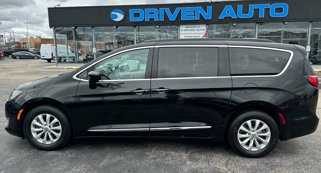 2017 Chrysler Pacifica Touring-L 4dr Wagon - 22373919 - 61