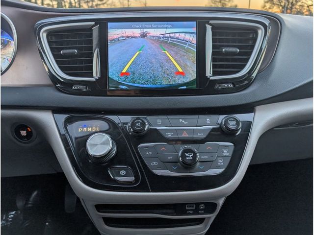 2017 Chrysler Pacifica Touring-L 4dr Wagon - 22959076 - 23