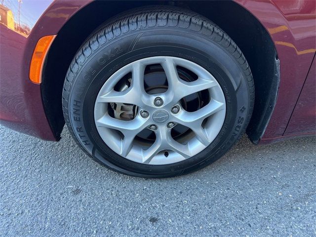 2017 Chrysler Pacifica Touring-L 4dr Wagon - 22953761 - 7