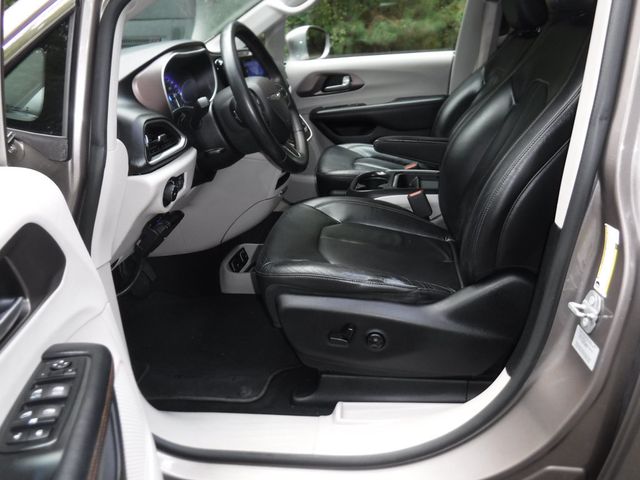 2017 Chrysler Pacifica Touring-L 4dr Wagon - 22929930 - 10