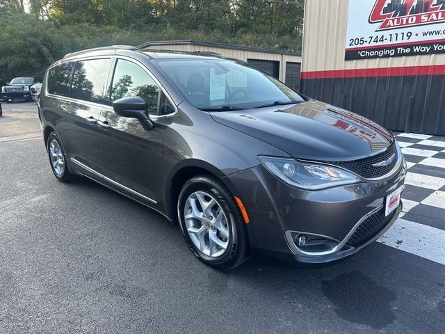 2017 Chrysler Pacifica Touring-L 4dr Wagon - 22658005 - 0