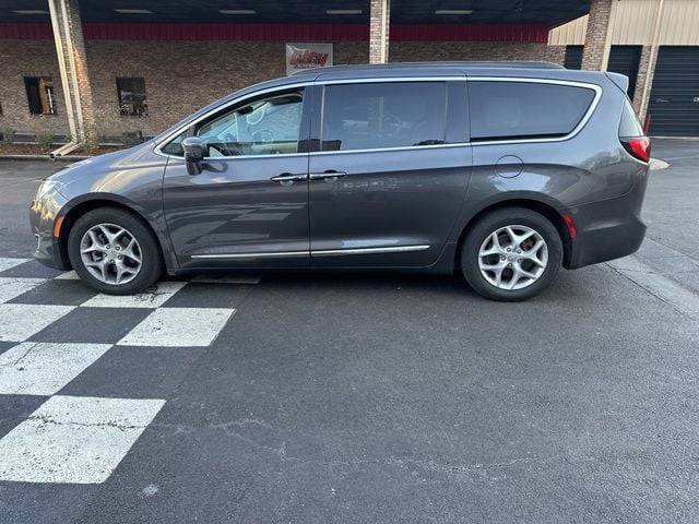 2017 Chrysler Pacifica Touring-L 4dr Wagon - 22737227 - 5