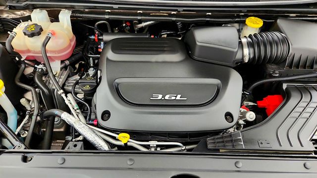 2017 Chrysler Pacifica Touring-L 4dr Wagon - 22971695 - 28